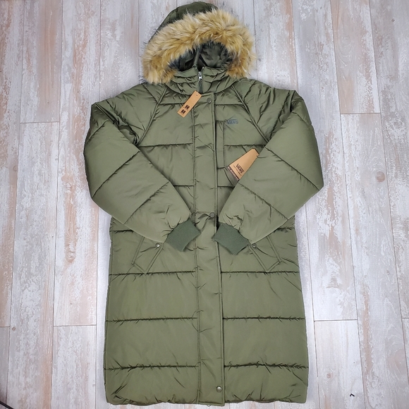 Vans Jackets & Blazers - Vans Pullman Puffer